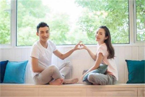 北京市私家侦探：男方和小三联手，原配如何要回赠与款？
